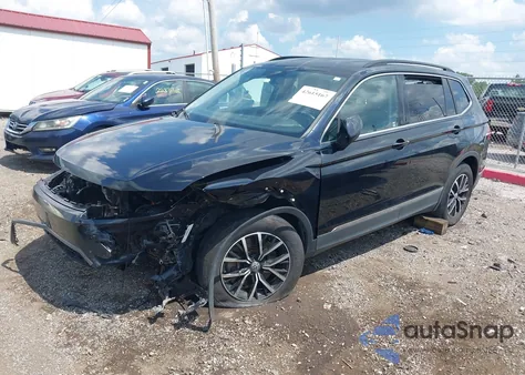 2021 Volkswagen Tiguan 2.0T Se/2.0T Se R-Line Black/2.0T Sel из США, поврежденный, VIN 3VV3B7AX8MM045106